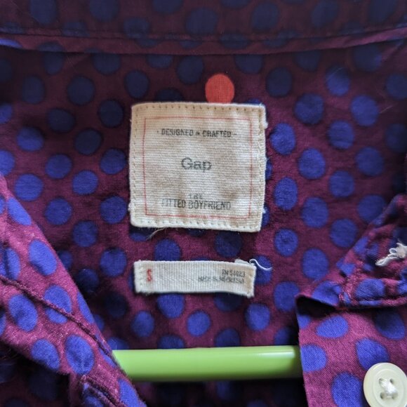 GAP Fitted Boyfriend Purple Polka Dot Button-Up | S - Picture 5 of 6